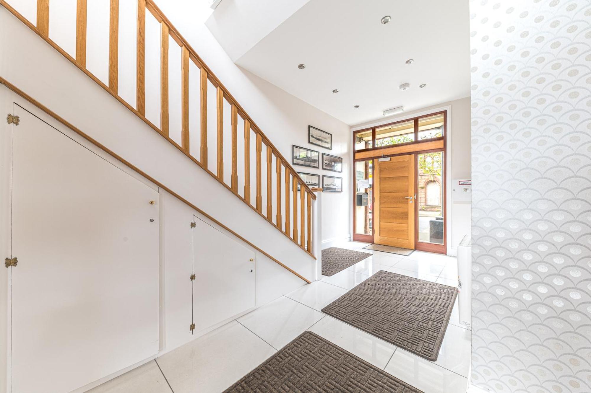 Abbey Modern For Tourists & Professionals Apartamento 4*